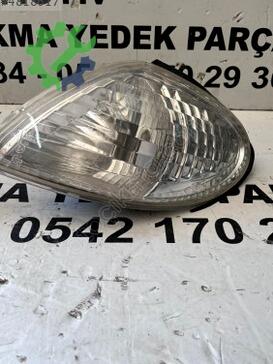 Nissan Almera Sinyal çıkma parça