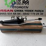 Nissan Almera Amortisör Çıkma