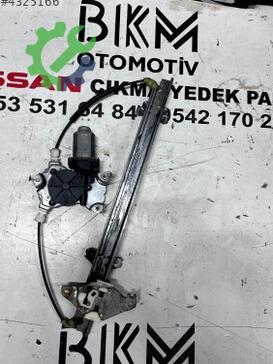 Nissan Almera Cam Krikosu çıkma parça