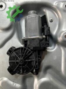 Çıkma Nissan Almera Cam Motoru