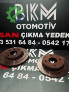 Nissan Almera Fren Disk Aynası Çıkma