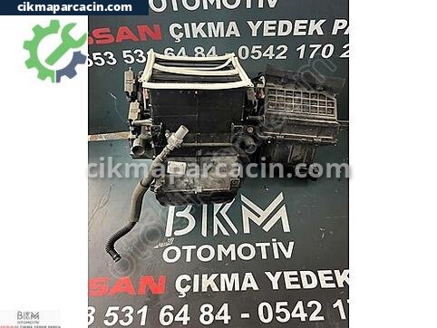 Nissan Almera Kalorifer Kutusu çıkma parça