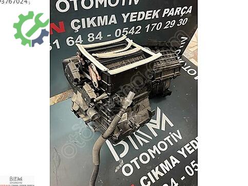 Nissan Almera Kalorifer Kutusu çıkma parça