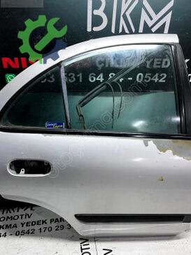 Nissan Almera Kapı çıkma parça