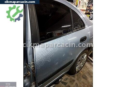 Nissan Almera Kapı çıkma parça