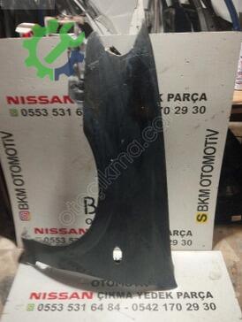 Nissan Almera Çamurluk çıkma parça
