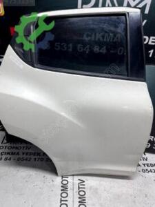 Çıkma Nissan Almera Sağ Arka Kapı (2. Adet)