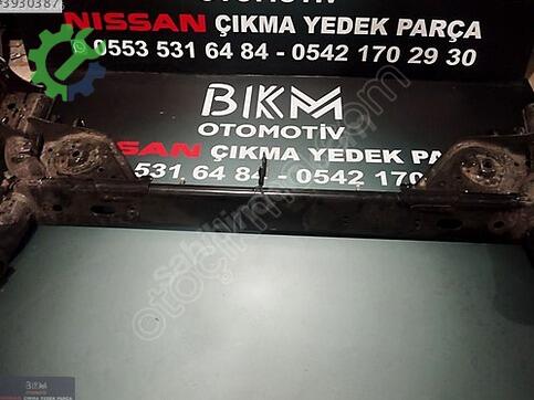 Nissan Juke Arka Dingil çıkma parça