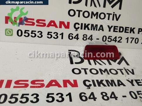 Nissan Juke Tampon Reflektörü çıkma parça