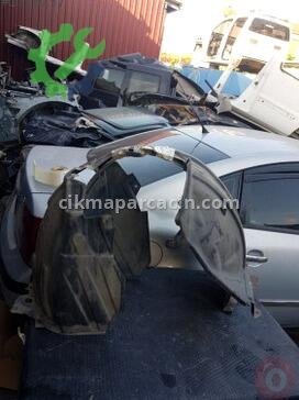 Nissan Juke Ön Davlumbaz çıkma parça