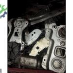 Nissan Juke 2020 – 2024 Çıkma Cam Motoru