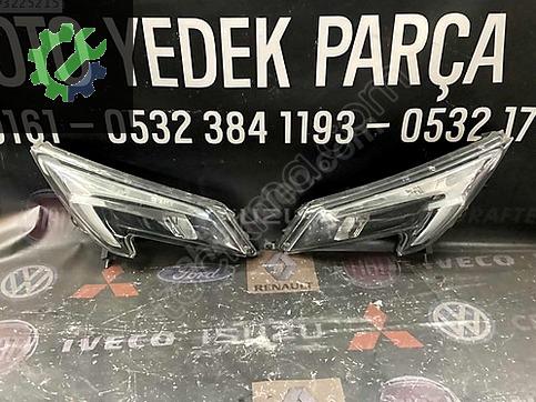 Nissan Juke Sağ Ön Far çıkma parça