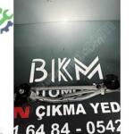 Nissan Juke Silecek Kolu Çıkma