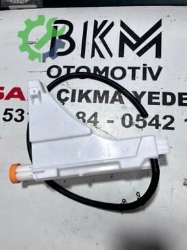 Nissan Juke Yedek Su Deposu çıkma parça