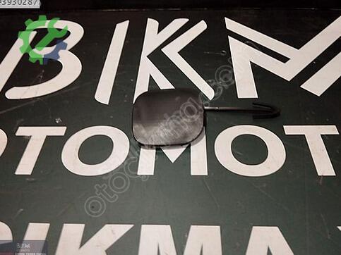 Nissan Micra Çeki Demir Kapağı çıkma parça