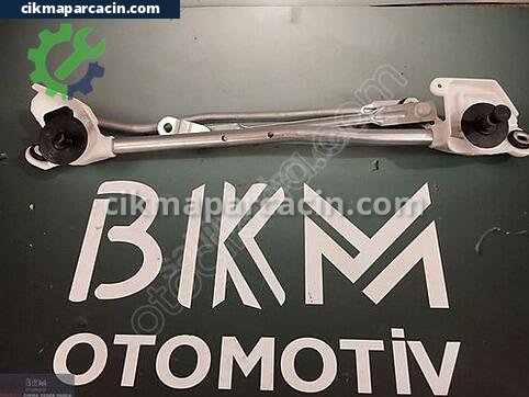 Nissan Micra Silecek Kolu çıkma parça