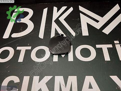 Nissan Micra Çeki Demir Kapağı çıkma parça