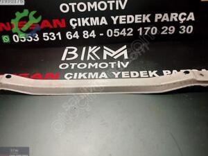 Nissan Micra 2020 – 2024 Arka Tampon Demiri Çıkma