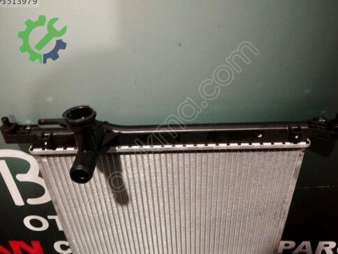 Nissan Micra Motor Su Radyatörü çıkma parça
