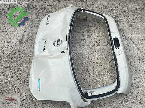 Nissan Micra Bagaj Kapağı çıkma parça