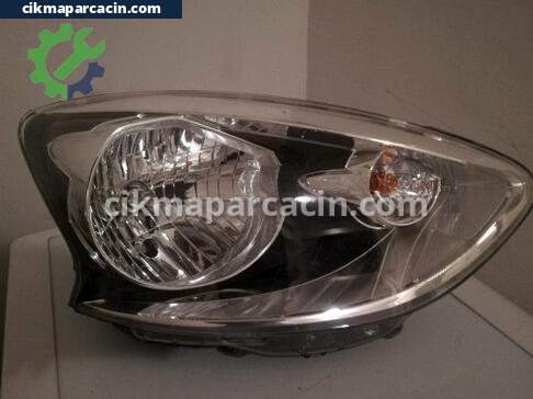 Nissan Micra Sağ Ön Far çıkma parça