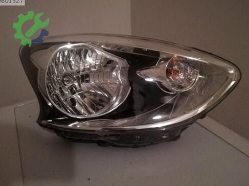 Nissan Micra Sağ Ön Far çıkma parça