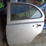Nissan Micra İçin Çıkma Sol Arka Kapı Parçası