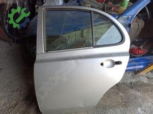 Nissan Micra İçin Çıkma Sol Arka Kapı Parçası