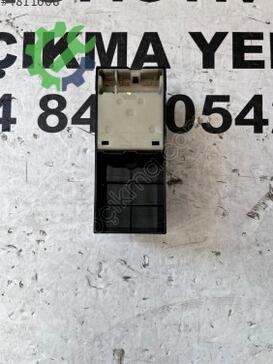 Nissan Micra Cam Düğmesi çıkma parça