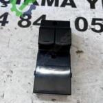Nissan Micra Cam Düğmesi Çıkma