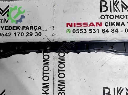 Nissan Micra Radyatör çıkma parça
