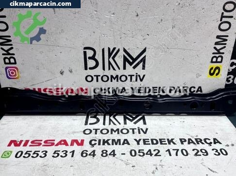 Nissan Micra Ön Panel çıkma parça