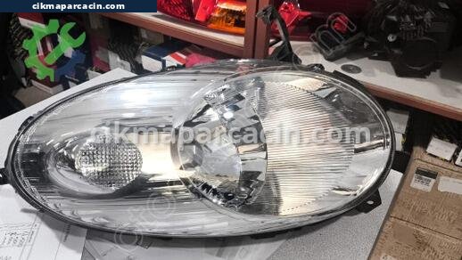 Nissan Micra Far çıkma parça