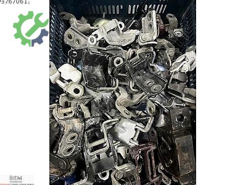 Nissan Micra Kapı Menteşesi çıkma parça