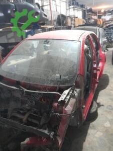 Nissan Micra Kaput Menteşesi Çıkma