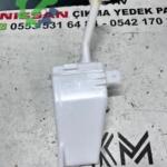 Nissan Micra Silecek Suyu Deposu Çıkma