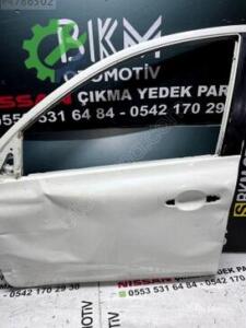 Nissan Micra Sol Ön Kapı Çıkma