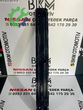 Nissan Micra Tampon Demiri çıkma parça