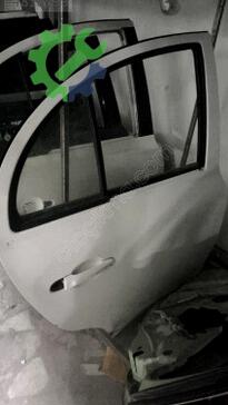Nissan Micra Kapı çıkma parça
