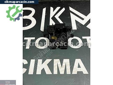 Nissan Micra Bagaj Kilidi çıkma parça