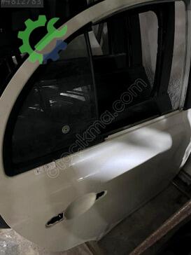 Nissan Micra Kapı çıkma parça