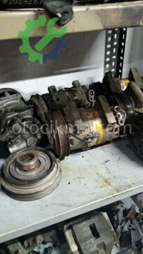 Nissan Micra Klima Kompresörü çıkma parça