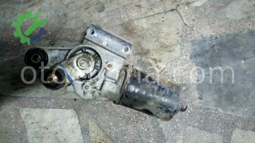 Nissan Micra Silecek Motoru çıkma parça