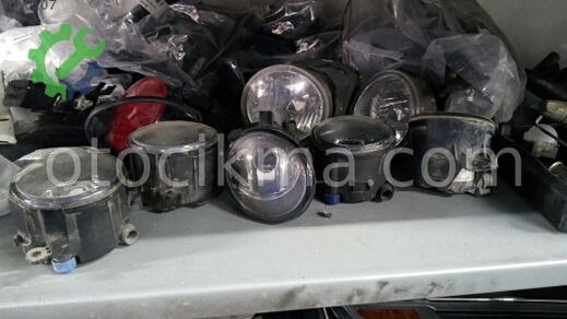 Nissan Micra Sis Farı çıkma parça