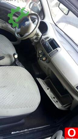 Nissan Micra Torpido çıkma parça