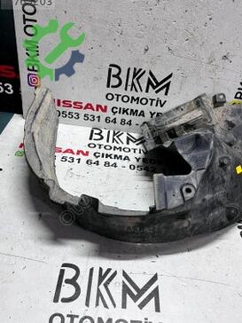 Nissan Micra Çamurluk çıkma parça