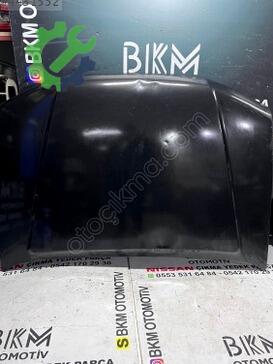 Nissan Navara Kaput çıkma parça