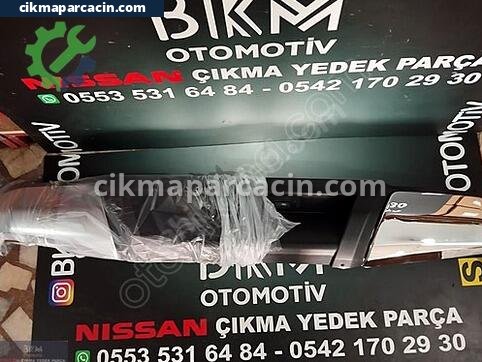 Nissan Navara Arka Tampon çıkma parça