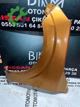 Nissan Navara Çamurluk çıkma parça