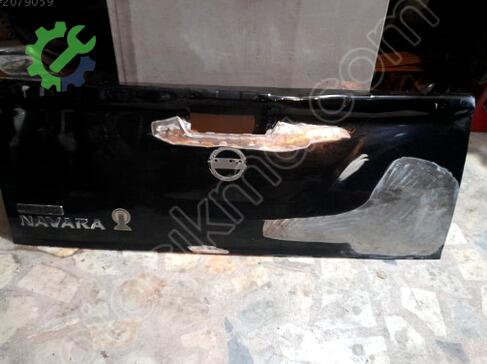 Nissan Navara Bagaj çıkma parça